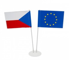 Stoln vlajeky a stojnky