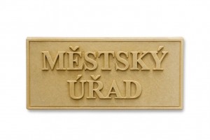 P�skovcov� tabule s textem M�STSK� ��AD