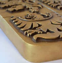 Patinovan sdrov znak R