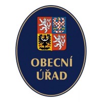 Smaltovan ovl se sttnm znakem a nzvem instituce